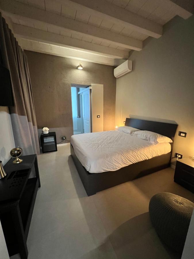 V&B Suites And Apartments Pavia Exterior foto