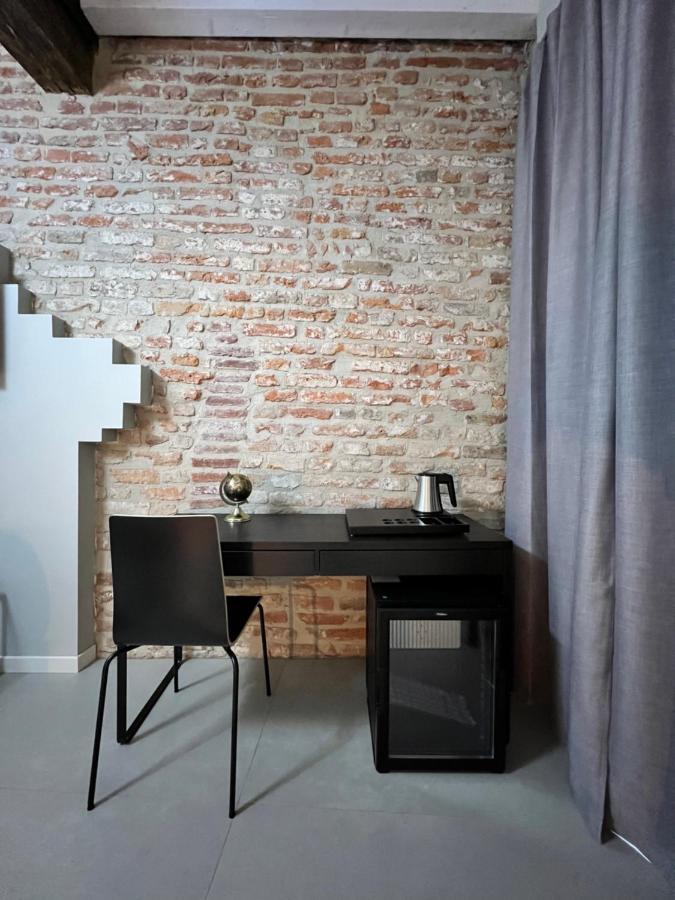 V&B Suites And Apartments Pavia Exterior foto