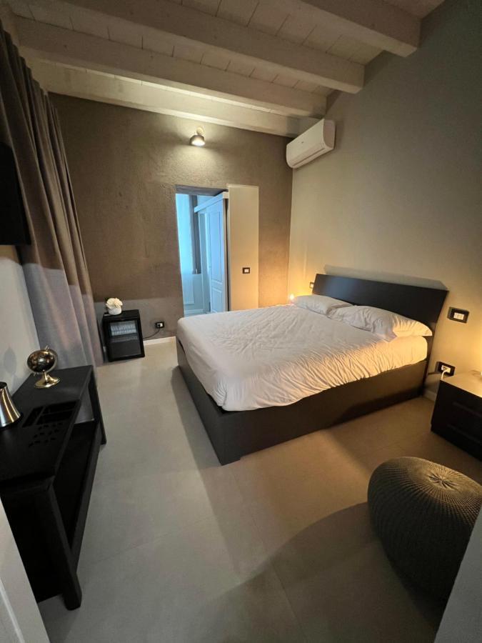 V&B Suites And Apartments Pavia Exterior foto